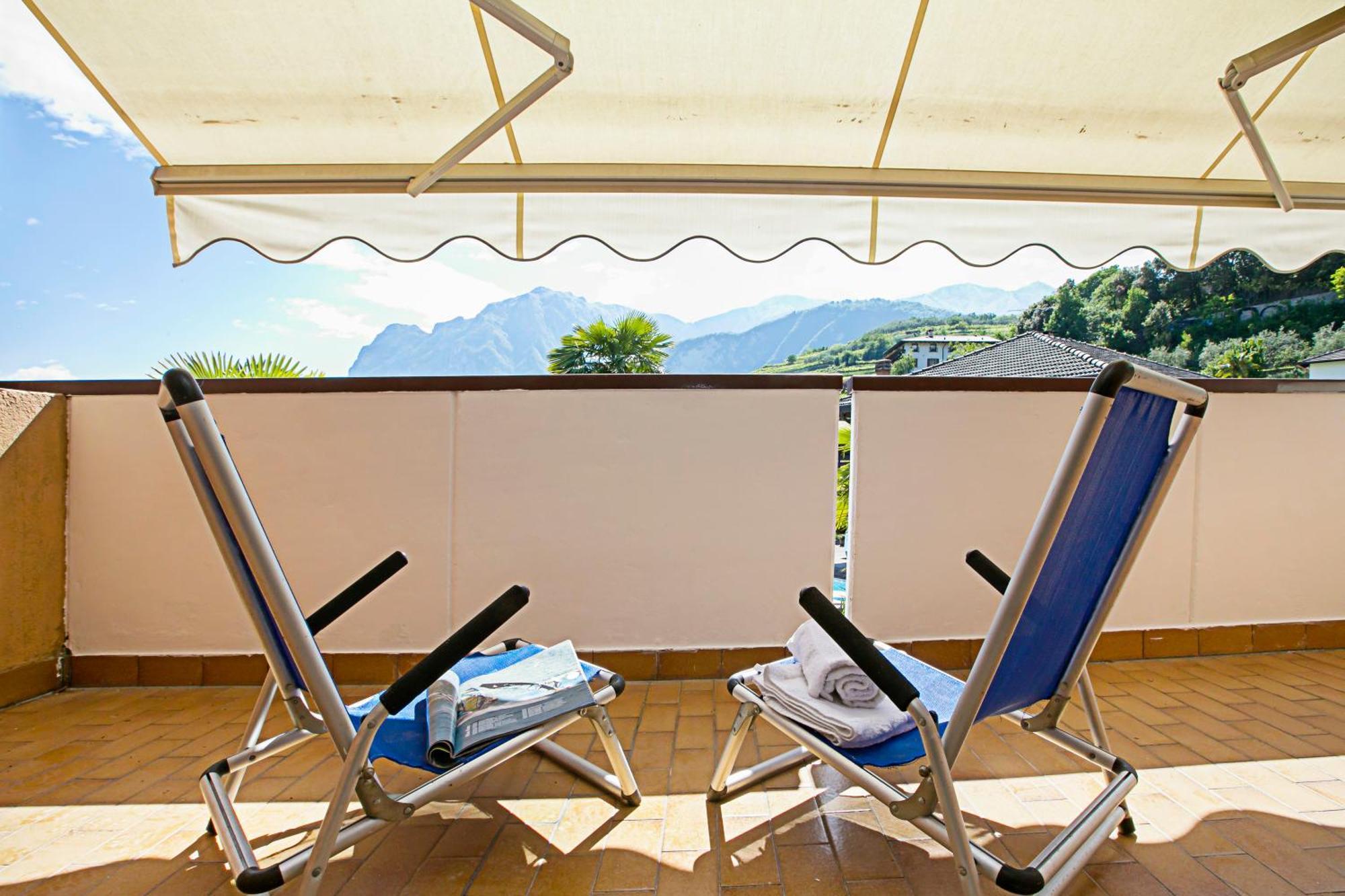 Residence Christina Due Laghi - Happy Rentals Tenno Exterior foto